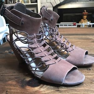 Vince Camuto Dress wedge heel.